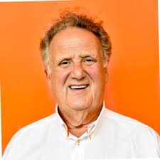 Overjoyed to start this new journey with Congregation Or Tzion. May HaShem  bless the path ahead with joy, learning, growth and service to the  community.