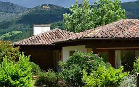 Cerca tra i 137 annunci immobiliari e trova la tua casa dei sogni tra i migliori immobili di privati e di agenzie immobiliari. 2 Appartamenti In Affitto Con Giardino Privato Coviella Cangas De Onis Asturie Picos De Europa