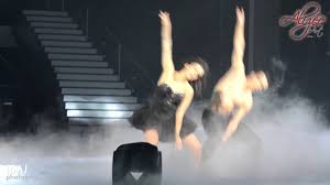 Pourquoi aller voir la tournée de danse avec les stars ? Alizee Art Alizee Leading Danse Avec Les Stars Tour 2014 2015