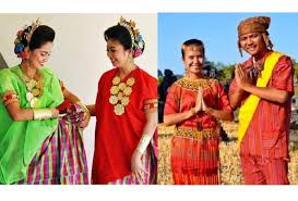 Pakaian adat sulawesi selatan dan kalimantan timur. Pakaian Adat Sulawesi Selatan Lengkap Dan Gambarnya