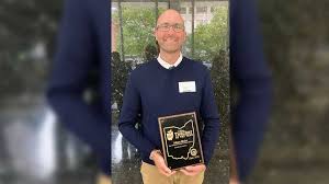 New Richmond teacher honored with 'Ohio Teacher of the Year' award