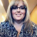 Lori Bussell's Instagram, Twitter & Facebook