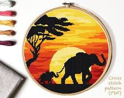 With over 200 designs, you'll find something here that is perfect for your next cross stitch project. 900 Kreuzstich Ideen In 2021 Kreuzstich Stich Kreuze