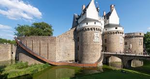 Besides nantes scores you can follow 1000+ football competitions from 90+ countries around the world on flashscore.com. An Architectural Guide To Nantes The French City Of Weird And Wonderful Art Archdaily