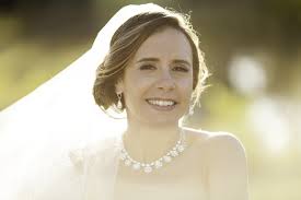 Coiffure mariage à faire soi même. 24 Coiffures De Mariage Facile A Faire Soi Meme Et Presque In Ratables Mademoiselle Dentelle