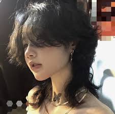 Hi everyone 💖 I'm looking for a wolf cut model ✨ 🕑Date and time 10  Tuesday 6:00pm Please send a message to DM or Instagram 📩💜 📍 USFIN  Atelier Address : 5/591