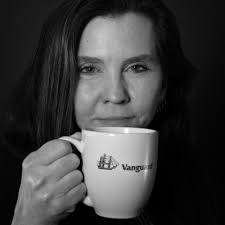 I'm happy to share that I've started a new position as Director of Global  Content Strategy at SEI.