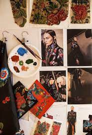 Discover the secrets behind the alexander mcqueen spring/summer 2019 collection at this special exhibition on the top floor of their old . La Exposicion Que Te Descubrira El Universo De Alexander Mcqueen