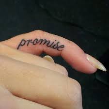 After seeing how many people have this, i would never. Promise Tattoo On Pinky Finger Tumblr Pin Pinky Promise Tattoos Tattoo Promise Tattoo Pinky Promise Tattoo Pinky Tattoo