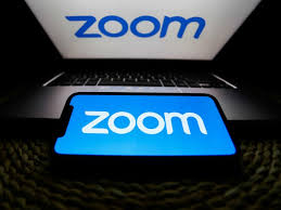 Viral Video Shows Man With Suspended License Driving in Court Hearing