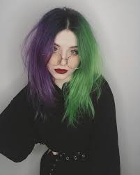 Nika Just On Instagram I Tak Mogu Pulpriothair Pulpriot Ad 1 Nika Just On Instagram I Tak Mogu Pulprioth In 2020 Hair Inspo Color Dyed Hair Split Dyed Hair