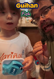 Learn Fino’ Chamoru yan i Guam Bus