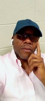 Descriptive Art Magazine