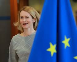 Camila queiroz nua pelada bLUF: Make a session with Sophia;