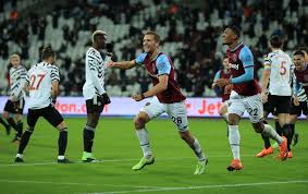 An extra time winner came from sub scott mctominay. West Ham 1 3 Manchester United Live Evening Standard