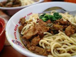 .menyantap mie ayam kami (selama persediaan terbatas) buruan hayo ke mie ayam kecantol. Mie Ayam Kasembadan 8 Rekomendasi Mie Ayam Terlezat Dan Favorit Di Jakarta Kuliner Mie Ayam Menjadi Menu Favorit Yang Selalu Ada Di Setiap Daerah Tak Terkecuali Kota Jogja