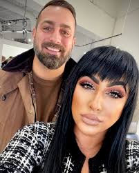 Ruby, teal & mustard. One of my favorite shoots from before lockdown.  Photography @cincinnatiphotographystudio Model @maggiemhay  @heymantalentagency #redeyeshadow #greenlips #yarnmakeup #colorsoffall  #glowup #makeupoftheday💄 #ashleyoliviaartistry