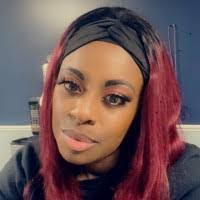 Serena Brewster's Instagram, Twitter & Facebook