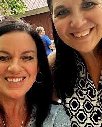 Colleen Shaffer's Instagram, Twitter & Facebook