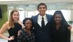 Summer Program Provides Undergraduates With Hands-On Training in Alcohol  Research