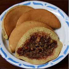 Resep Dan Cara Membuat Martabak Manis Mini Sederhana Di Rumah Food Quinoa Cake Recipes