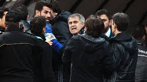 Şenol güneş fenerbahçe'ye küfüre eşlik ettiği iddialarına açıklık getirdi. Fenerbahce Den Suc Duyurusu Senol Gunes Tum Spor Haber