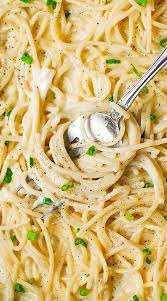 Creamy Four Cheese Garlic Spaghetti Sauce Cream Pasta Cream Sauce Pasta Garlic Pasta Sauce