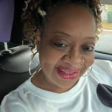 Let's raise a toast to Chad Dillon, the visionary entrepreneur who turned  his dreams into reality! 🎉🔥 After graduating from Howard University, he  set his sights