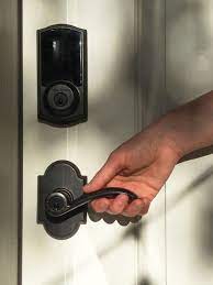 How To Never Get Locked Out Of Your House Again Lockout Kwikset House
