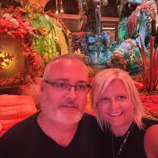 Anyone with Rogers having issues with their internet right now?