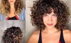 30 gorgeous short hairstyles for curly hair with bangs pony lockiges haar frisuren frisuren fur lockiges haar