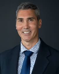 Are you in need of a good laugh? Today local comedians Rhonda Sweat &  Marcus Lustig take the Sonic Cathedral stage! Plus, we learn more about  them and what the stand-up comedy