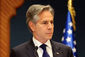 Hezbollah rains rockets