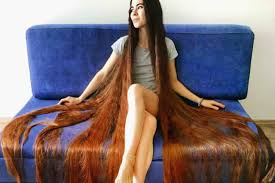 Come la pelle, le tue unghie e i tuoi capelli la vitamina c svolge un'azione antiossidante ed è quindi essenziale per avere capelli e unghie forti e sani. Cosa Mangiare Per Far Crescere I Capelli Sani E Forti