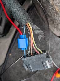 The active wire (high potential) is coloured brown (used to be red). The Audi Tt Forum View Topic Light Wiring Reverse Camera