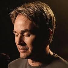 O ÚNICO QUE QUERO (PART. BRUNA KARLA) (EN ESPAÑOL)