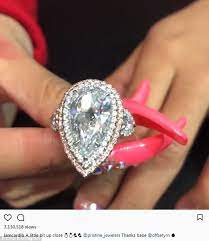 Making Mommy Moves Cardi B Hit With Fresh Claims She S Pregnant Wedding Rings Cardi B Cardi