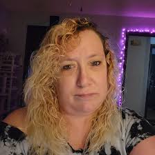 New to the group, small candle business owner here