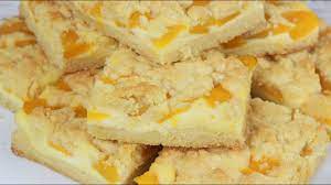 streuselkuchen mit schmand vanillepudding und pfirsichen youtube streusel kuchen streuselkuchen aprikosen streuselkuchen