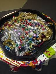 Pin By Peasha On Christmas Winter Tuff Tray Toddler Christmas Tuff Spot