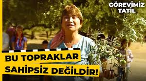 İzmir'in ödemiş i̇lçesi'nde bugüne kadar çok sayıda filmin çekildiği birgi mahallesi, bu kez de başrolünü demet akbağ ve zafer algöz'ün üstlendiği 'görevimiz tatil' filminin çekimlerine ev sahipliği yapıyor. Turkan Zeytin Agaclari Icin Video Cekti Gorevimiz Tatil Youtube