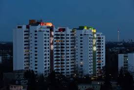 In dieser ausgabe sind wir bei mirjam vogler in pankow zu gast. Neutrale Warme Fur Bestandswohnungen Im Markischen Viertel Berlin News Ivv Immobilien Vermieten Verwalten Das Magazin Fur Die Wohnungswirtschaft