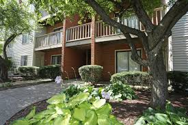 Visit realtor.com® for more details, such as floor plans, photos, amenities and rent prices as well as apartments in nearby cities, neighborhoods, and postal codes. University Of Kentucky 1 Bedroom Off Campus Housing Apartments Forrentuniversity