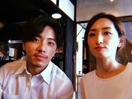Jun 19, 2021 · 今天是鄭元暢（小綜）39歲生日，他去年這天成立個人yt頻道，如今也選擇生日這天播出《不專業廚房》1周年q&amp;a特輯，晚上8點聊天室上線接受粉絲嚴刑拷問。而疫情期間也不便出門群聚吃生日大餐，小綜就是跟媽待在家共度。 《不專業廚房》這1年來邀請了許瑋甯、楊丞琳、林依晨、楊謹. è€å…¬åœ°éœ‡åŽä¼  æµªæ¼«åº¦0åˆ† çŸ­ä¿¡ æŸ¯ä½³å¬¿ä¸€çœ‹çŒ›ç¿»ç™½çœ¼ å‡¤å‡°ç½'