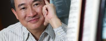 Lawyer turned conductor enjoys spectacular rise in music career