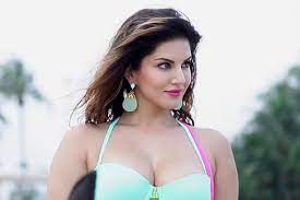 Top 10 sexiest bollywood women 2015.bollwood is the home of the most hottest and sexiest actress in the world we have presented top 10 sexiest bollywood. Who Is The Hottest Actress In Bollywood Quora