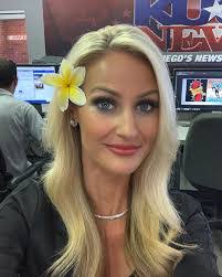 Lauren Phinney's Instagram, Twitter & Facebook