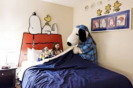 Knotts Berry Farm Hotel Camp Snoopy Tuck In Hotel Interiors Camp Snoopy Knotts Berry Farm