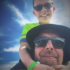 Marcus Scheer's Instagram, Twitter & Facebook