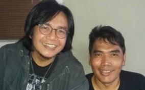 Maybe you would like to learn more about one of these? Berduka Erwin Eks Bassist Wafat Ari Lasso Unggah Foto Jadul Dewa 19 Formasi Lawas
